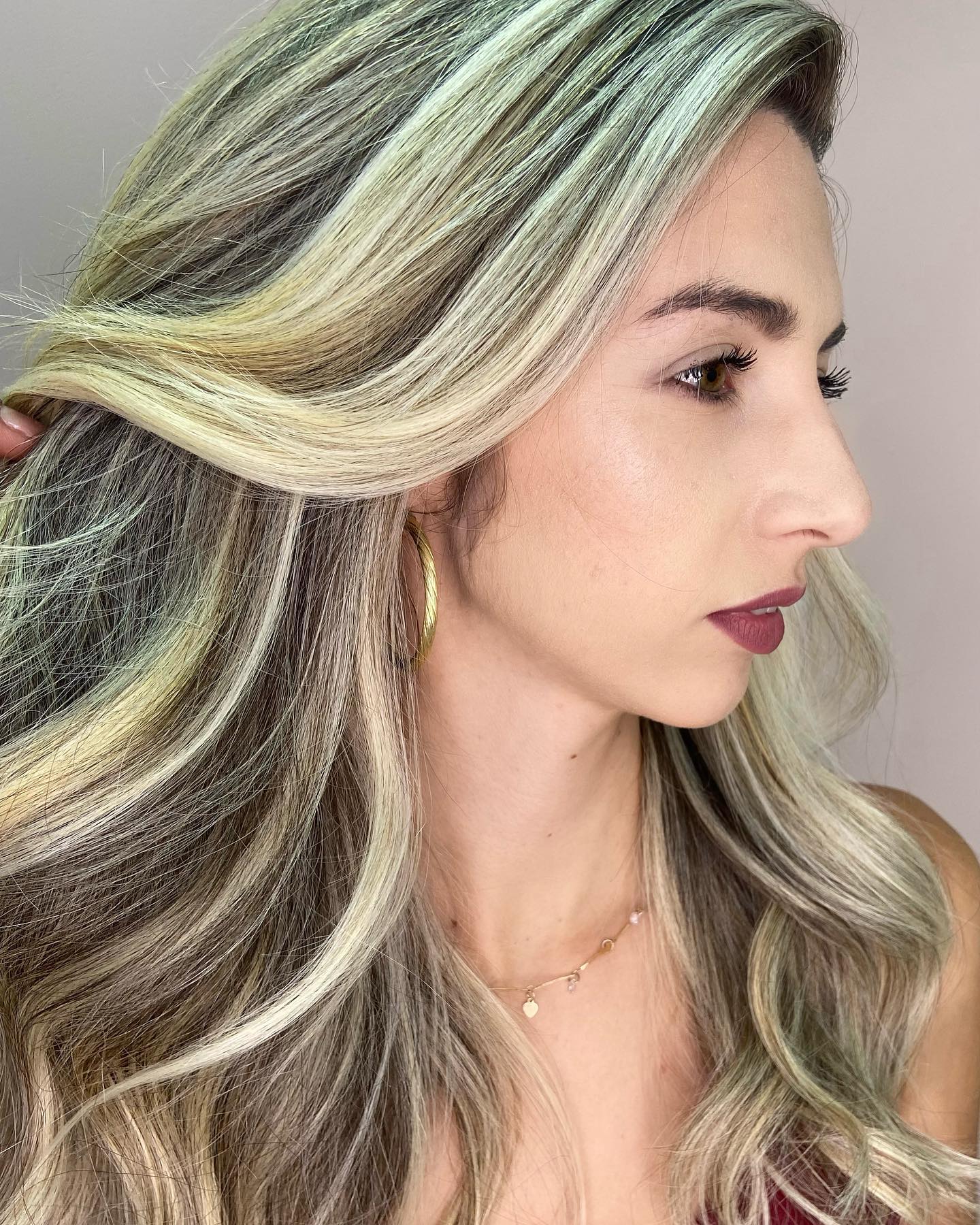 Coloração e Mechas no Tatuapé – Salão Rosa Morena Coloração e Mechas no Tatuapé – Salão Rosa Morena