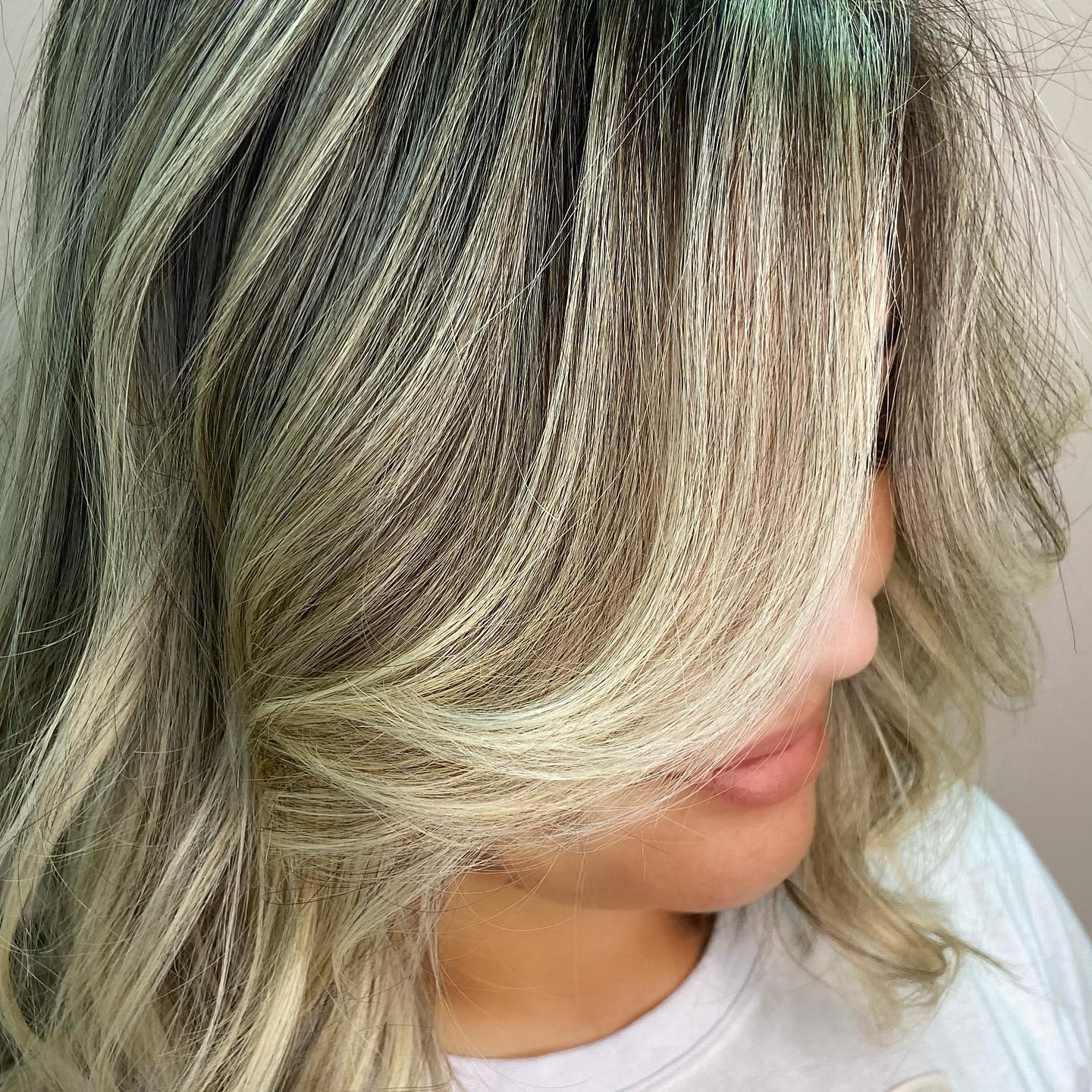 Mechas no Tatuapé - Salão Rosa Morena em São Paulo Mechas no Tatuapé - Salão Rosa Morena em São Paulo